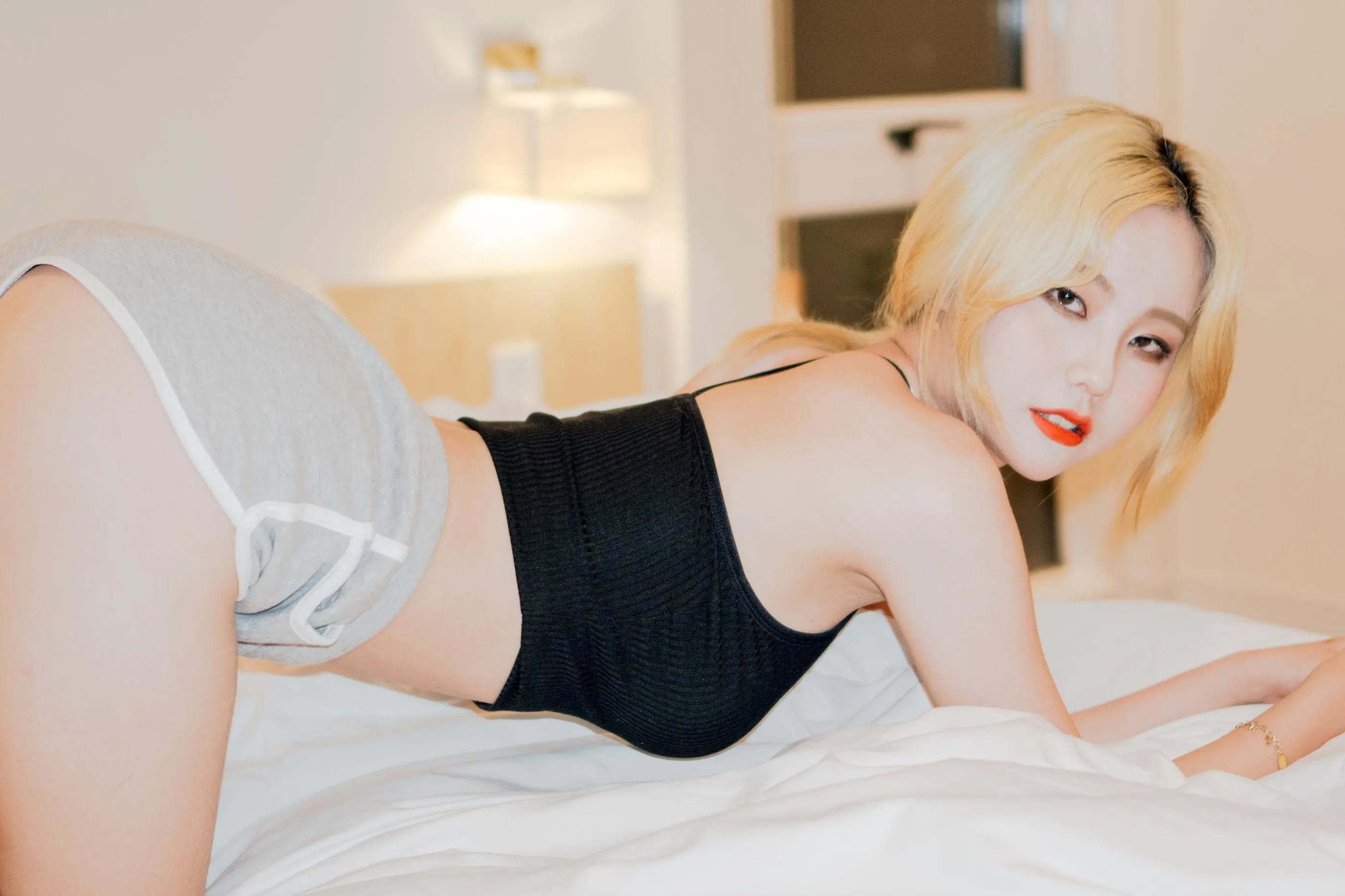 NO.030 SAINT Photolife – Yuna 유나 Vol.14 – Jeju Story Part 1 [121P]插图3